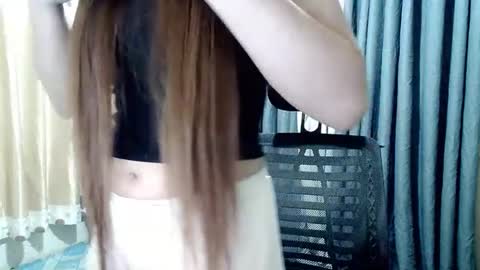 Snapshot of missmayeth chatting on December 2024 08:21:02 PM mayeth online show from December 2024 08:21:02 PM