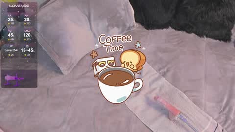 Alejandra  online show from December 2024 02:37:01 PM