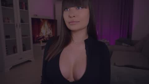 Snapshot of missmerciless chatting on February 2026 08:55:02 AM LUXXANDRA online show from February 2026 08:55:02 AM