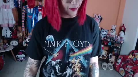 Miss Mia online show from April 2026 12:09:02 PM