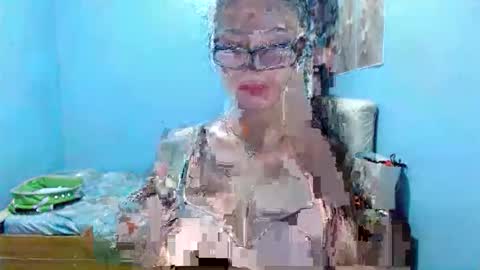 missminervaa online show from April 2026 06:37:01 PM