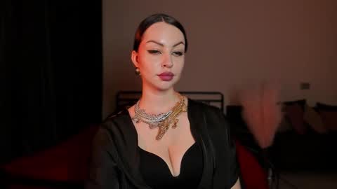   online show from November 2025 01:04:01 PM