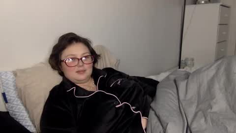 missmistressmal online show from December 2025 10:42:01 AM