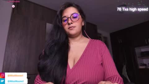 MissMoon online show from November 2025 09:52:02 PM