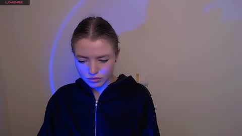 Snapshot of missoliviaa_ chatting on October 2025 09:00:02 AM Olivia online show from October 2025 09:00:02 AM