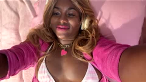 Snapshot of misspastelallure chatting on December 2025 08:08:01 AM misspastelallure online show from December 2025 08:08:01 AM