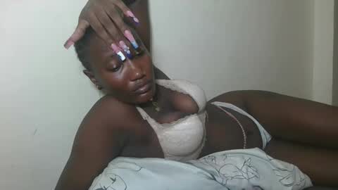 Snapshot of missprettygal chatting on May 2026 06:24:01 PM pretty gal online show from May 2026 06:24:01 PM