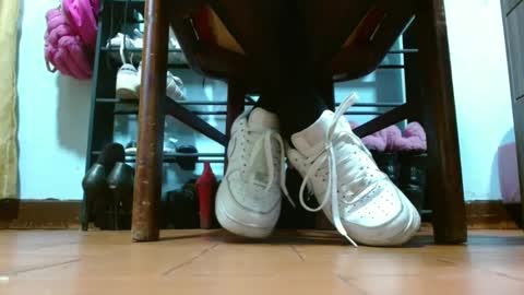 Snapshot of misssam28 chatting on December 2024 07:53:02 PM TELL ME MISS online show from December 2024 07:53:02 PM