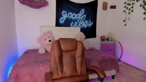  Natalie Texass indepedent model online show from February 2026 02:43:02 PM