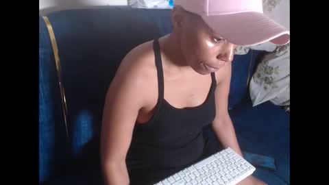 missthighsohmy online show from January 2025 07:55:01 PM