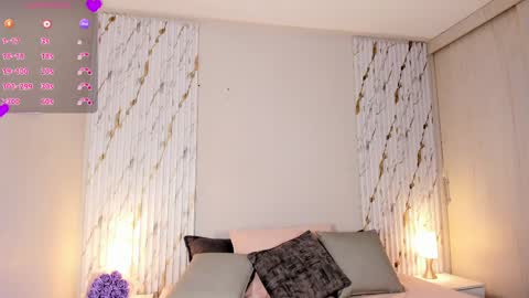 missvioleet online show from April 2026 05:21:02 PM