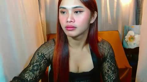 Snapshot of missviolet11 chatting on January 2025 04:41:01 PM SweetViolet online show from January 2025 04:41:01 PM