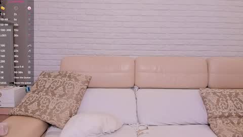 missxcaprice online show from May 2026 02:53:01 AM