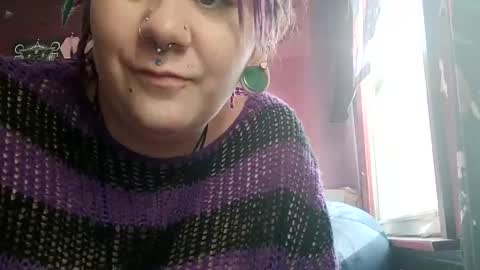 Snapshot of missxmoth444 chatting on November 2025 03:52:02 PM missxmoth444 online show from November 2025 03:52:02 PM