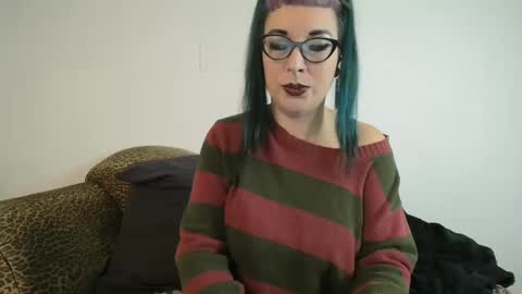 Missy Dee online show from December 2024 08:05:01 AM