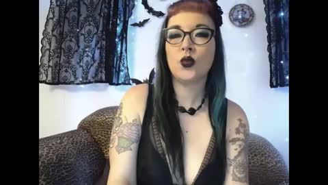 Missy Dee online show from February 2025 03:32:01 AM