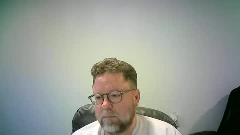 Snapshot of mister_happy567 chatting on September 2025 07:08:01 AM Mr. Happy online show from September 2025 07:08:01 AM