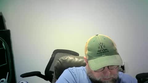 Snapshot of mister_happy567 chatting on September 2025 05:45:02 AM Mr. Happy online show from September 2025 05:45:02 AM