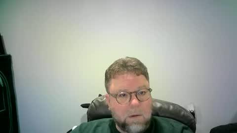 Snapshot of mister_happy567 chatting on October 2025 05:16:01 AM Mr. Happy online show from October 2025 05:16:01 AM