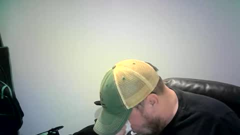 Snapshot of mister_happy567 chatting on October 2025 05:00:02 AM Mr. Happy online show from October 2025 05:00:02 AM