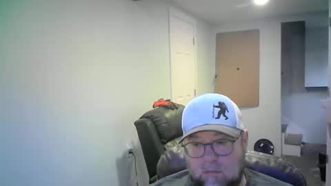 Mr. Happy online show from February 2026 12:44:02 AM