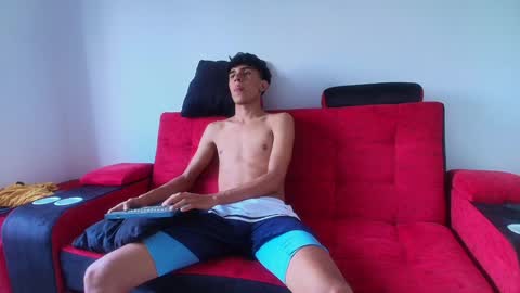 Snapshot of mister_jhonxxx chatting on December 2024 09:05:01 PM mister_jhonxxx online show from December 2024 09:05:01 PM