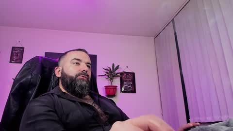 Snapshot of misterlov3r chatting on December 2024 12:02:02 AM misterlov3r online show from December 2024 12:02:02 AM