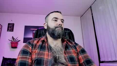 Snapshot of misterlov3r chatting on February 2025 11:26:02 PM misterlov3r online show from February 2025 11:26:02 PM