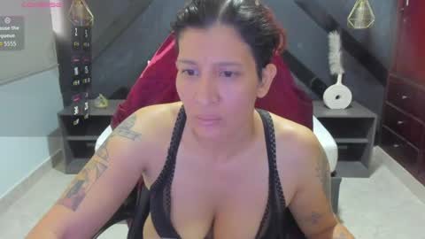Snapshot of mistress_flame chatting on June 2026 01:19:02 PM Mss F online show from June 2026 01:19:02 PM