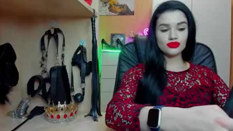 Snapshot of mistress_kristi chatting on December 2025 07:20:02 PM Mistress Kristi online show from December 2025 07:20:02 PM