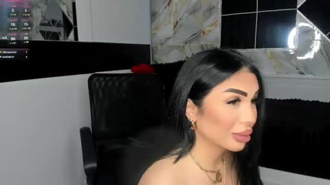 Snapshot of mistress_meryem chatting on February 2025 10:14:01 PM mistress_meryem online show from February 2025 10:14:01 PM