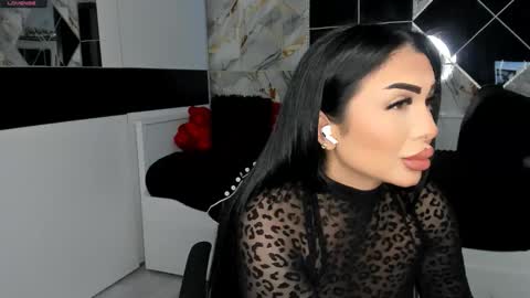 Snapshot of mistress_meryem chatting on March 2025 03:05:02 AM mistress_meryem online show from March 2025 03:05:02 AM