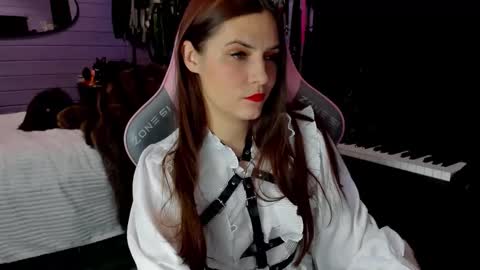 Dirty Priest and Ivi online show from December 2025 07:21:02 PM