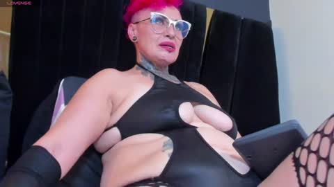 Sandy Mistress  online show from July 2026 09:52:01 PM