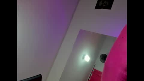 NAHOMY  online show from February 2026 01:43:01 PM