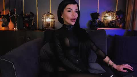Snapshot of mistresselenia chatting on March 2025 11:29:02 AM Elenia online show from March 2025 11:29:02 AM
