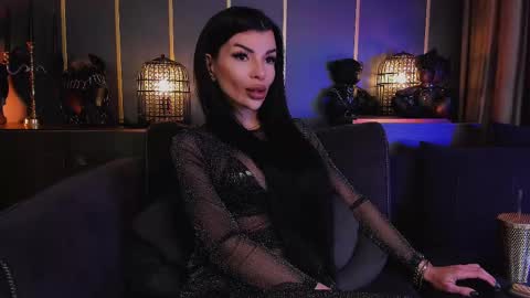 Snapshot of mistresselenia chatting on March 2025 02:07:01 PM Elenia online show from March 2025 02:07:01 PM