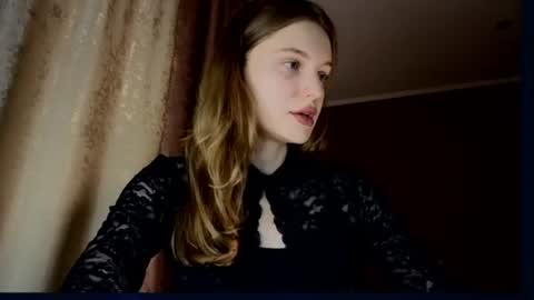 Snapshot of mistresselizy chatting on June 2026 08:22:02 PM mistresselizy online show from June 2026 08:22:02 PM