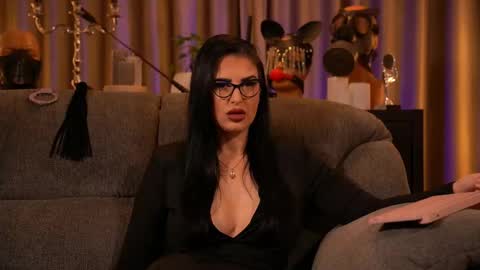 Mistress Kelly online show from September 2025 08:44:01 PM