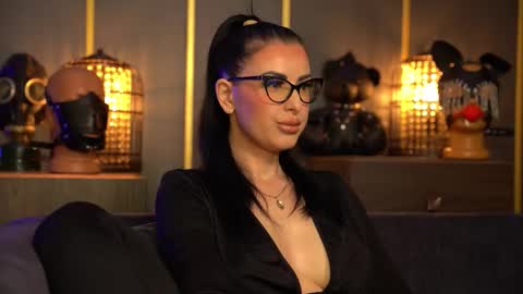 Mistress Kelly online show from March 2026 11:22:02 PM