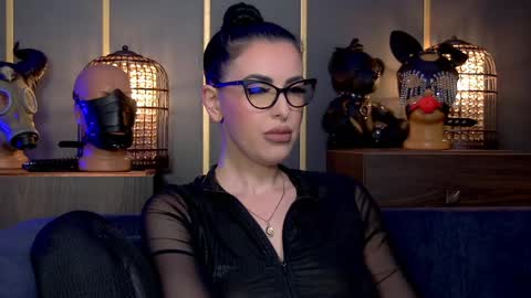 Mistress Kelly online show from May 2026 11:32:02 PM
