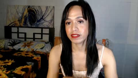 Snapshot of mistressnicoletrans chatting on December 2024 05:40:01 PM SexyCutieNicole online show from December 2024 05:40:01 PM