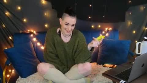 Mistress Quynn online show from January 2026 10:15:02 PM