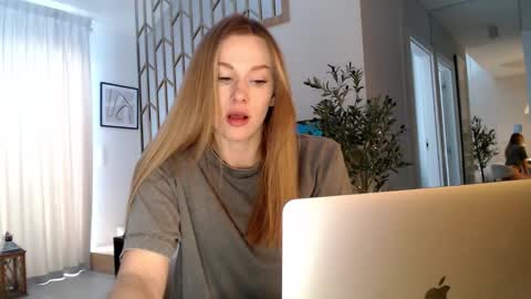 mistressuniverse online show from January 2026 01:05:02 PM