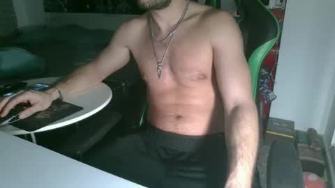 Snapshot of mistxss chatting on January 2025 02:37:01 PM mistxss online show from January 2025 02:37:01 PM