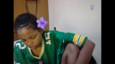 Snapshot of misty_shee chatting on September 2025 06:24:01 PM misty_shee online show from September 2025 06:24:01 PM