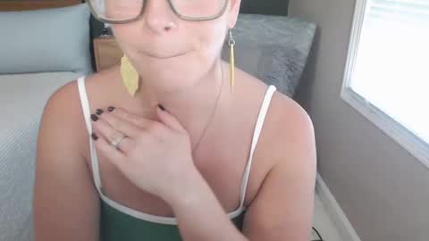 Snapshot of mistymorgan chatting on October 2025 08:28:01 PM Misty Morgan online show from October 2025 08:28:01 PM