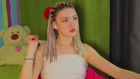 alice online show from February 2025 09:35:02 PM