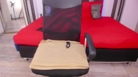mitchbukanan online show from May 2026 03:03:02 AM