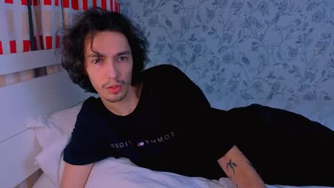 MitchelKors online show from April 2026 01:28:01 AM